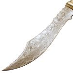 New High Carbon Steel Handmade Knife Dashing looks Rock Solid
