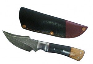 New Damascus Blade Dagger Style Pocket Knife Nice Steel Bolster