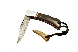 Knife Buffalo Horn Damascus Handle Handmade Folding Scales Knife Beautiful Sheath Forged