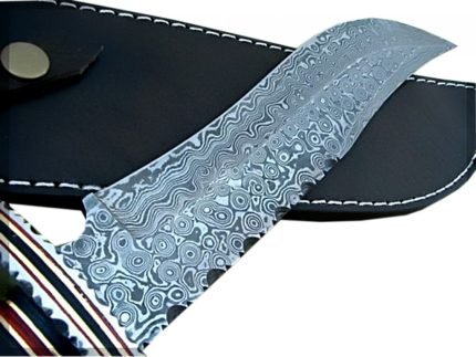 Horn Handle Hilt Damascus Steel Knife Fabulous Leather Sheath